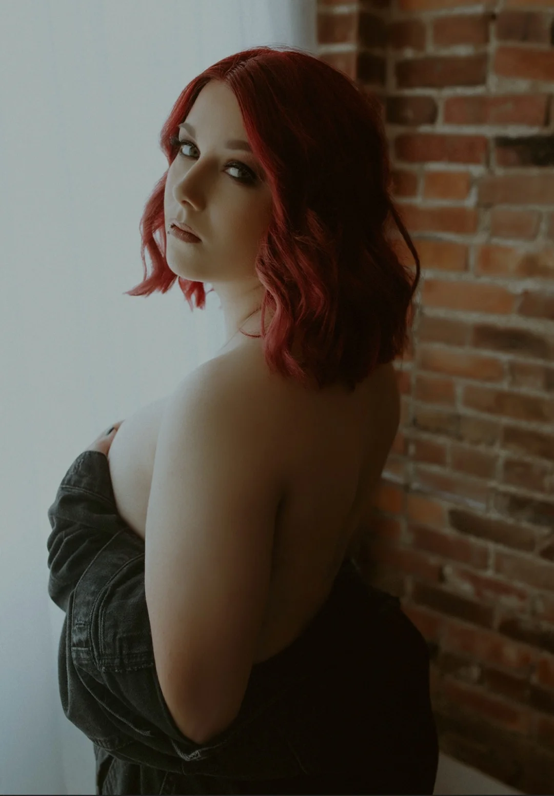 Violet Cherry 🖤🥀 @countrycutie.cb profile picture